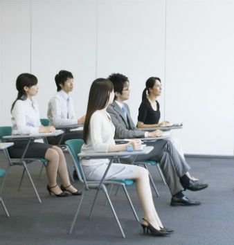 企業(yè)提供給員工的薪酬有什么功能？