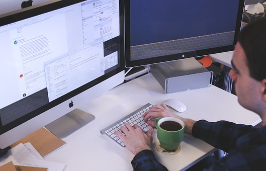 靈活用工平臺：企業(yè)選擇勞務(wù)外包有哪些好處呢？