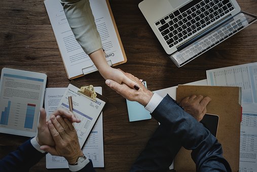 企業(yè)中秋福利活動可以為員工準(zhǔn)備什么？